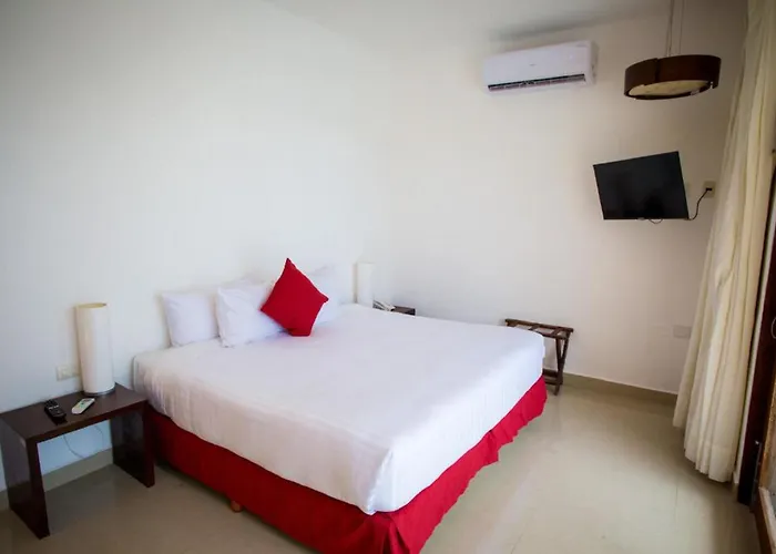 Le Reve By Mij - Beachfront (adults Only) 4*