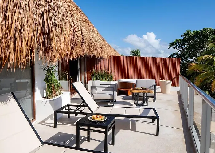 Hotel Le Reve By Mij - Beachfront (adults Only) 4*
