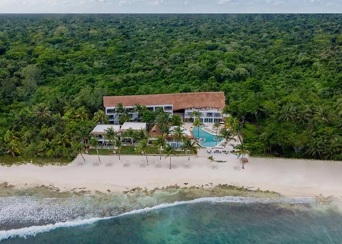Hotel Le Reve By Mij - Beachfront (adults Only) 4*